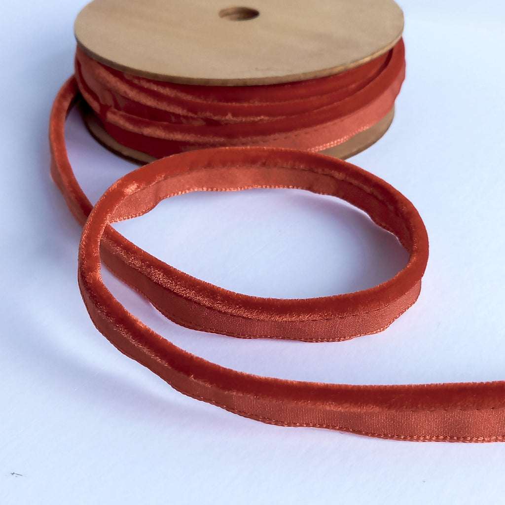 Velvet 5mm wide insert flanged piping cord – 16 Colours