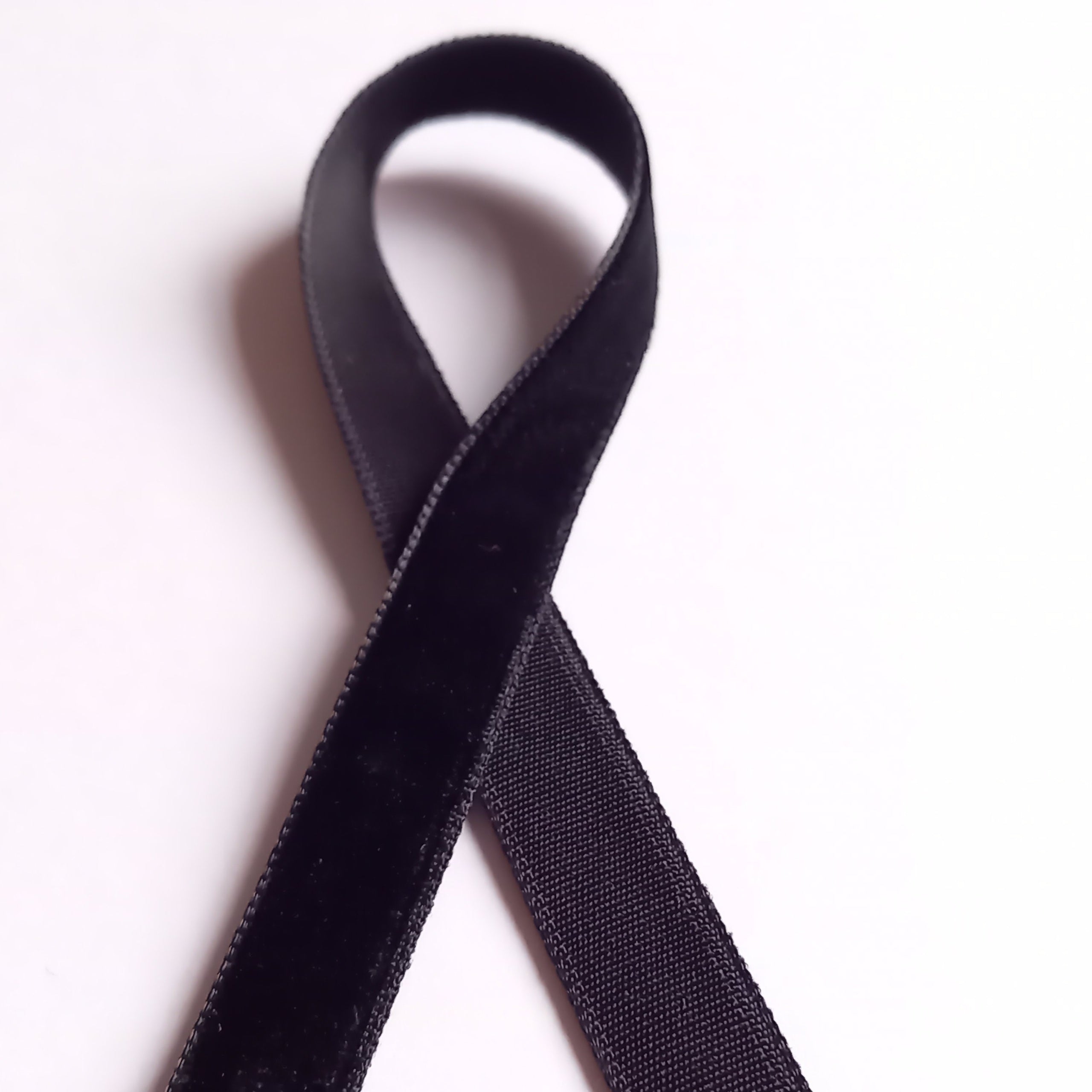 Black Color Silk Velvet Ribbon 1/2inch Wide 10Yards in Length for Craft &  Gifts 