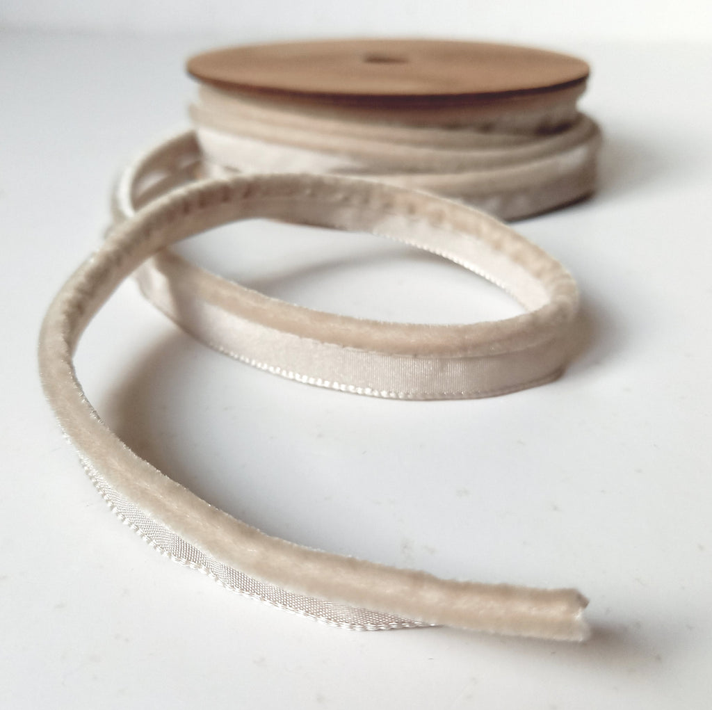 Velvet 5mm wide insert flanged piping cord – 16 Colours