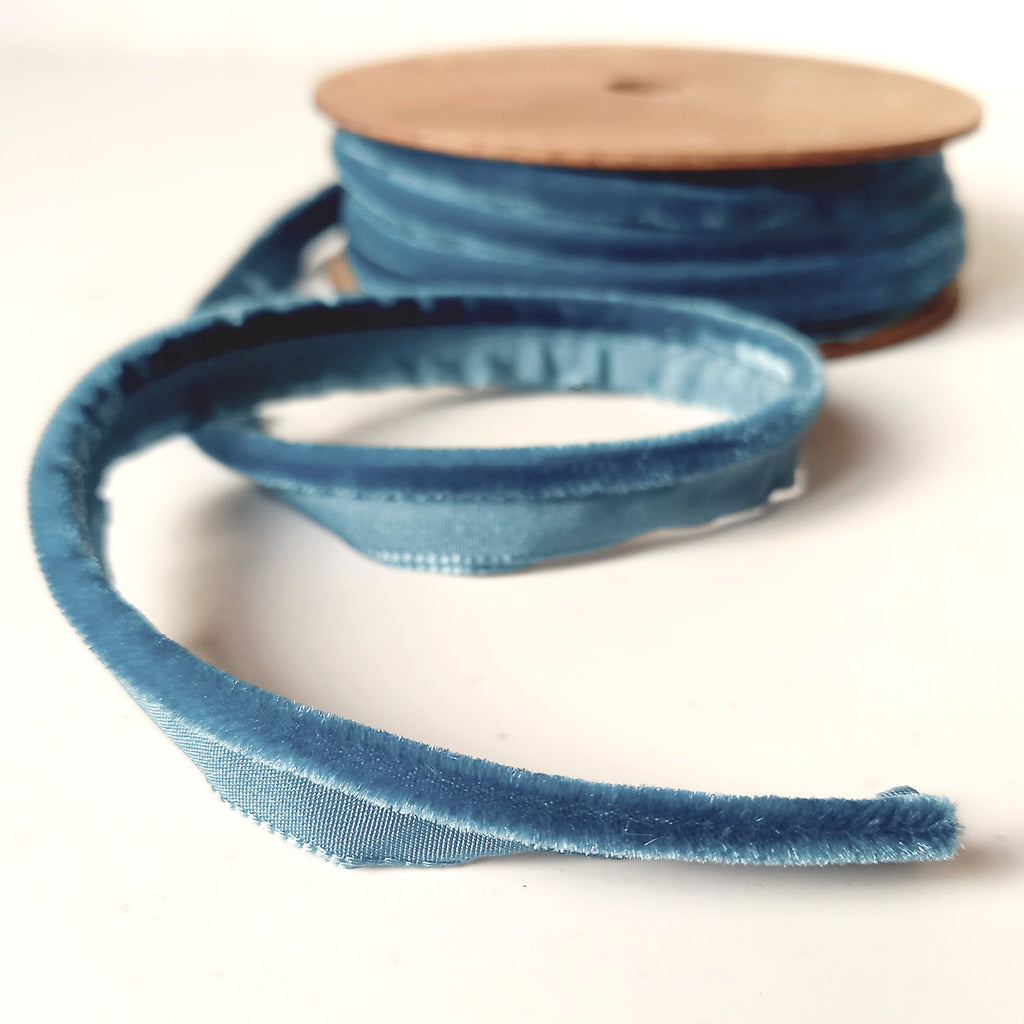 Velvet 5mm wide insert flanged piping cord – 16 Colours