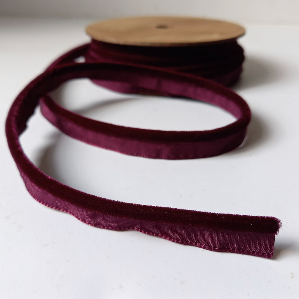 Velvet 5mm wide insert flanged piping cord – 16 Colours
