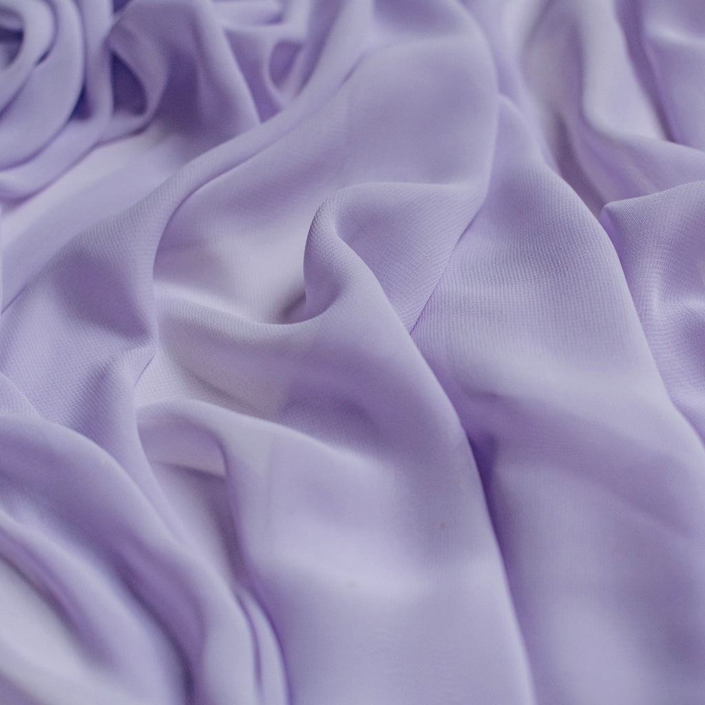 Light outlet chiffon fabric