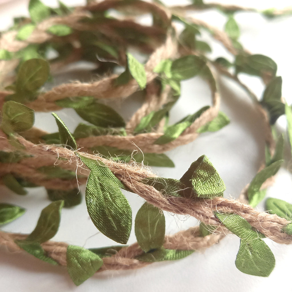 Green Leaf Twine