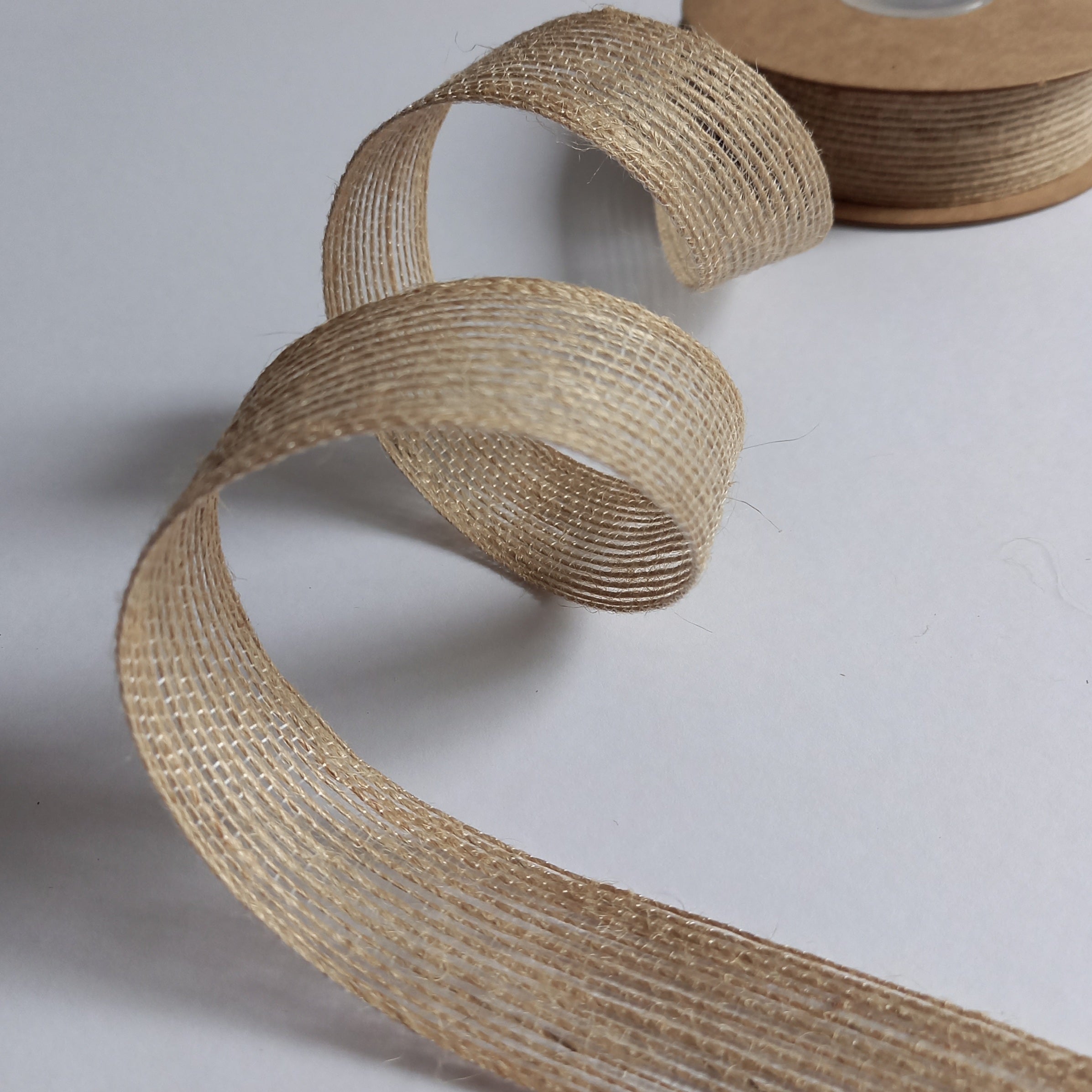 Burlap String Ribbon Burlap Ribbon in 3 widths – On Trend Fabrics