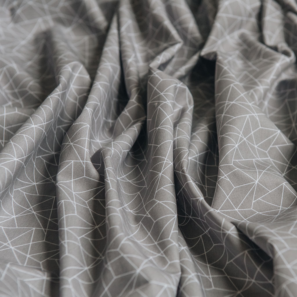 Geometric Origami Print Cotton Poplin Fabric - Grey & White