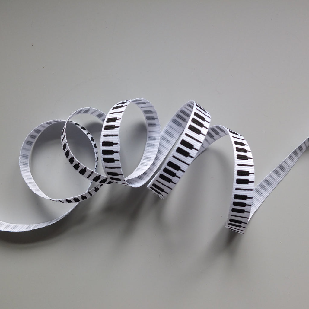 Printed Grosgrain Ribbon with Musical Theme - Cream or White